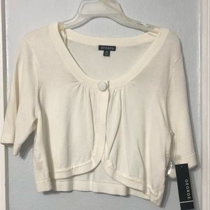 White Mid sleeve cardigan sweater!